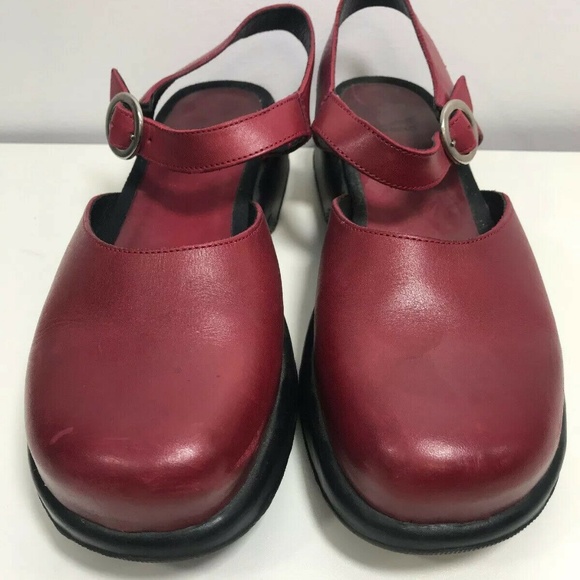Dansko Shoes - DANSKO Womens Mary Jane Clogs Dark Red Leather